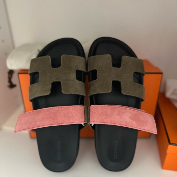Hermes Chypre sandals, Sz 37.5 - Picture 9 of 12